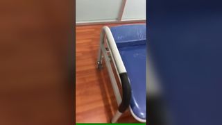 Silla de asistente con recubrimiento en polvo
